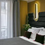 Szálloda La Planque Párizs